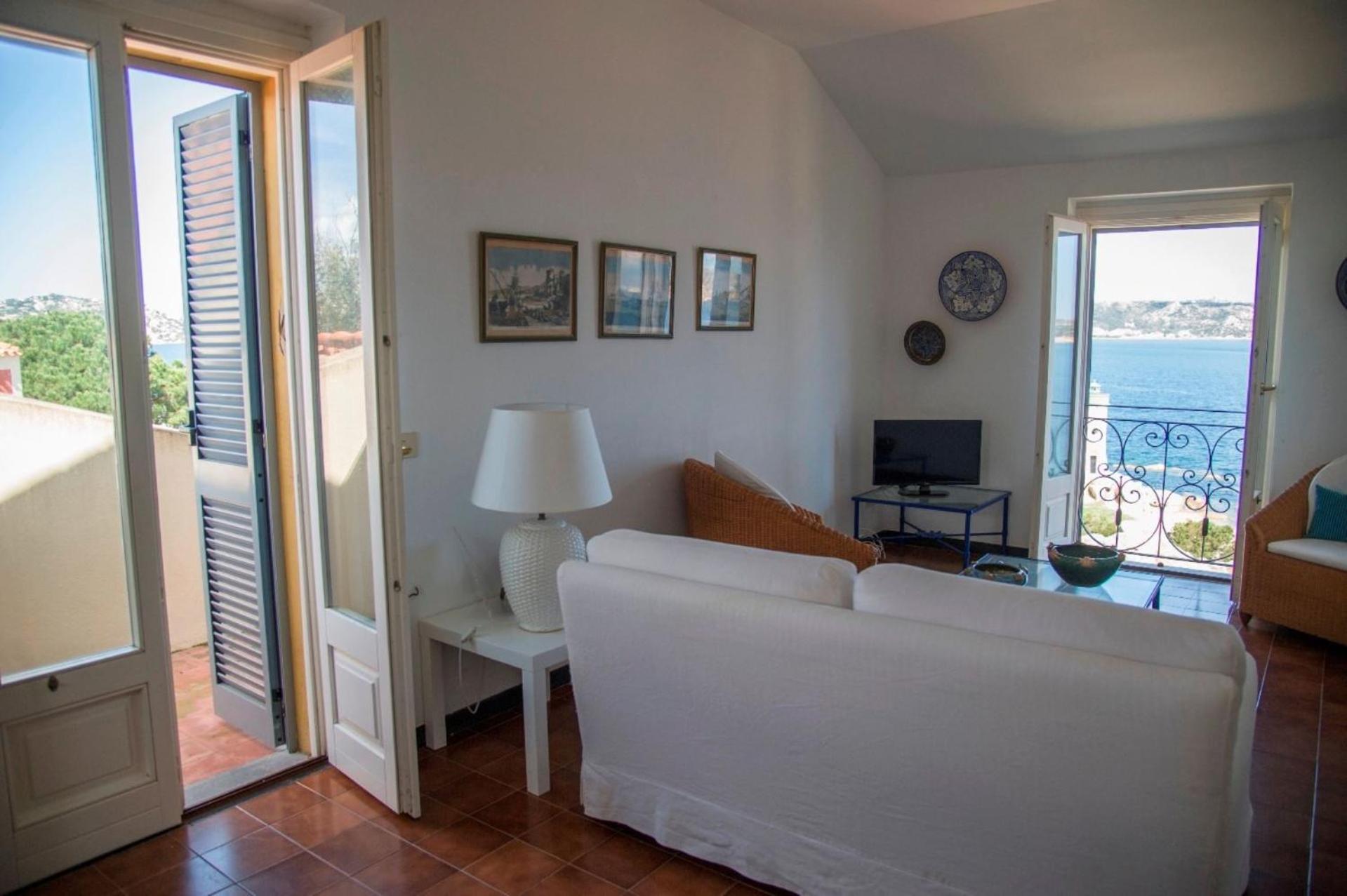 4 Faro - Attico Sul Faro Di Porto Faro Villa Palau Room photo